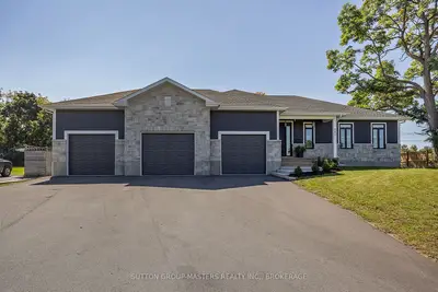 247 Arnold Street, Kingston, On K7m 3l7