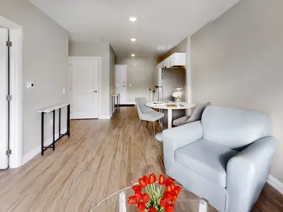 77 William Street N 305, Kawartha Lakes, On K9v 4a2