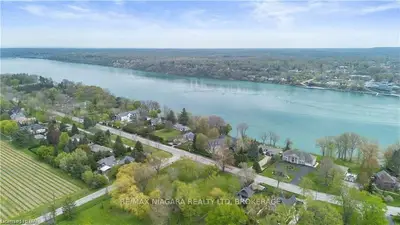 14662 Niagara River Parkway, Niagara-on-the-lake, On L0s 1j0