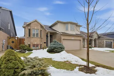 8846 Angie Drive, Niagara Falls, On L2h 0h9