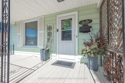 9 Beech Street, Port Colborne, On L3k 3n7