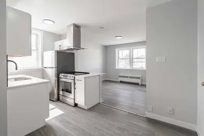 215 Hamilton Road 1, London East, ON N5Z 1P9