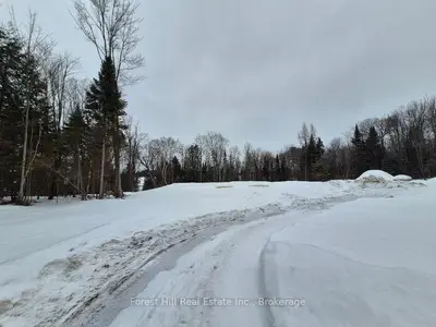 221 S Woodland Drive, Mcmurrich/monteith, On P0a 1y0