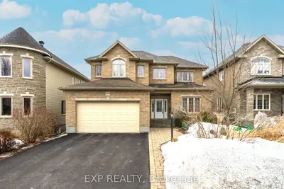 419 Landswood Way, Stittsville - Munster - Richmond, ON K2S 0A4