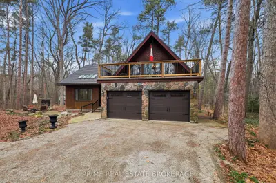 10324 Dogwood Crescent, Lambton Shores, ON N0M 1T0