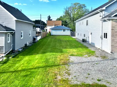 44 Chestnut Street, Port Colborne, On L3k 1r4