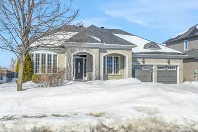 6948 Mary Anne Drive, Greely - Metcalfe - Osgoode - Vernon and Area, ON K4P 0B9
