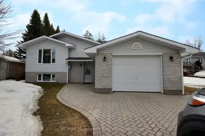 823016 Massie Road, Chatsworth, ON N0H 1G0