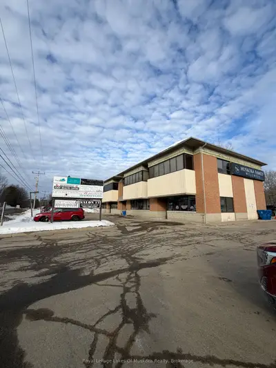 367 Muskoka Rd 3 Road N Unit 3, Huntsville, On P1h 1h6