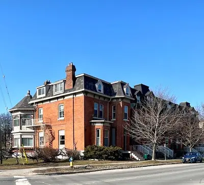 130 King Street East / 45 West Street, Kingston, ON, K7L 3A1