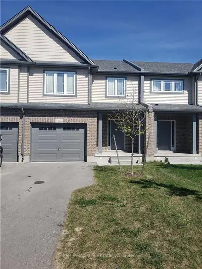 3306 Strawberry Walk, London South, ON N6M 0E9