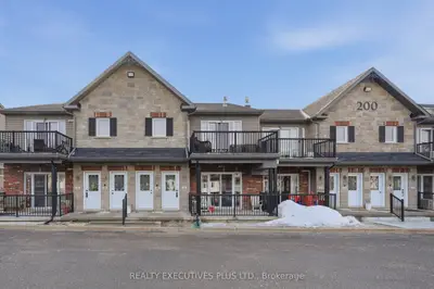 200 Eliot Street 703, Clarence-rockland, On K4k 0g4