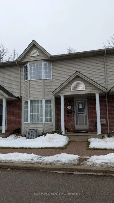 20 Kernohan Parkway 6, London South, On N6j 4y3