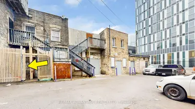 175R Dundas Street REAR, London East, ON N6A 1G4