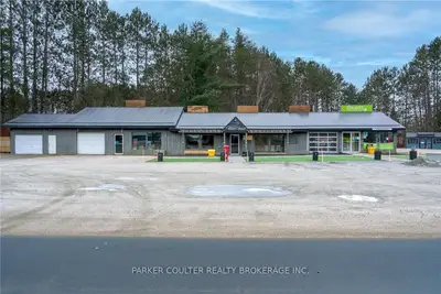 21 High Street, Georgian Bay, ON P0C 1H0