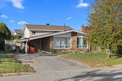 2670 Stone Crescent N, Parkway Park - Queensway Terrace S And Area, On K2h 6z1