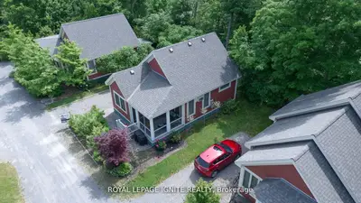 19 Summer Village Lane 208, Prince Edward County, ON K0K 1P0