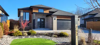 257 Robinson Avenue, Essex, On N8m 0a8