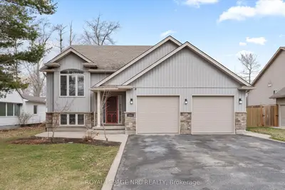 3044 Hyman Avenue, Fort Erie, ON L0S 1N0