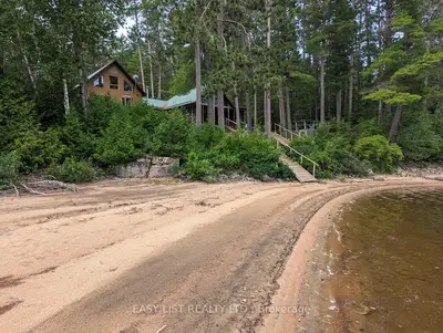 35692 Hwy 17 , Laurentian Hills, ON K0J 1P0