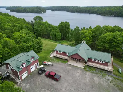 1990 North Road, Parry Sound Remote Area, ON P0H 1S0