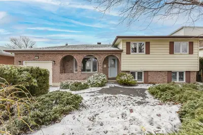 1408 Marchand Street S, Cyrville - Carson Grove - Pineview, ON K1B 3N8