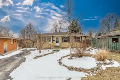 31 KEY HILL Road, London North, ON N6G 2G2