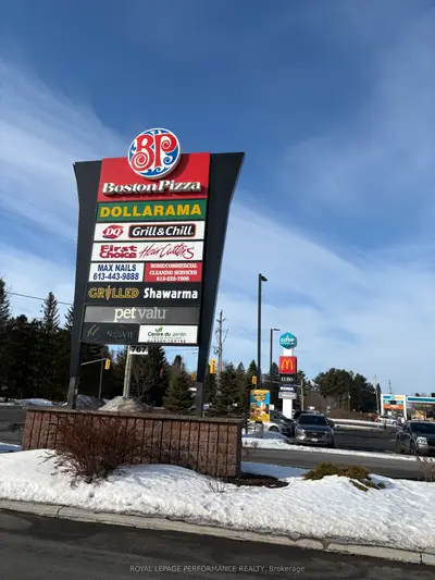 767 Notre Dame Street 105, Russell, ON K0A 1W1