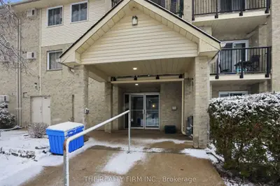 735 Deveron Crescent 310, London South, On N5z 4x8