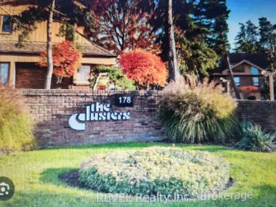 178 Scott Street 45, St. Catharines, ON L2N 6Y5