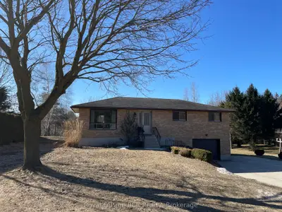 1003 Victoria Street, West Grey, ON N0G 1C0