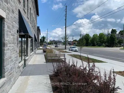 219 Dundas Street E 1, Hamilton, On L0r 2h4