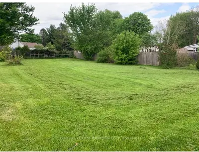 207 King Street S, Chatham-kent, On N0p 1t0