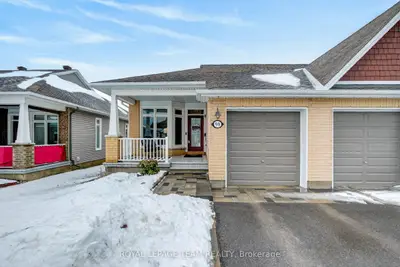 98 Kayenta Street, Stittsville - Munster - Richmond, ON K2S 2K9