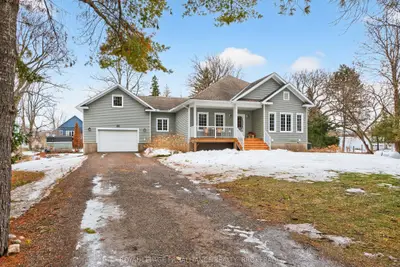 25 George Street E, Westport, On K0g 1x0