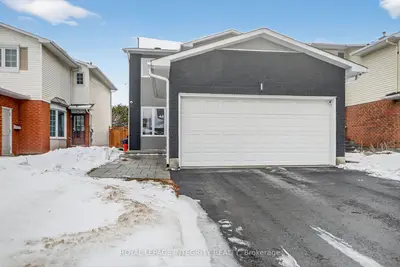 2092 Legrand Crescent, Orleans - Cumberland And Area, On K1e 3t6