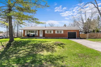 49 Kennedy Drive, Kawartha Lakes, On K0m 1n0