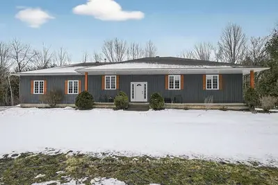 14 Birch Lane N, Rideau Lakes, ON K7A 0C6
