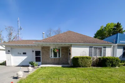31 Chaffey Street, Brockville, On K6v 4l5