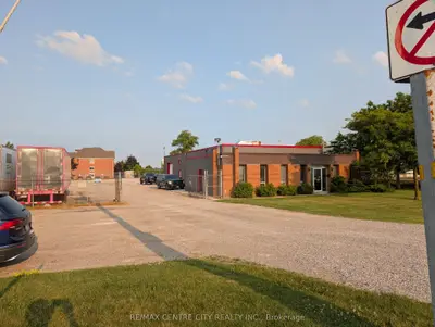 1015 Hargrieve Road, London South, On N6e 1p6