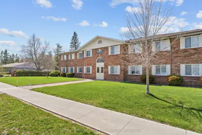 Condo Apartment in Kawartha Lakes