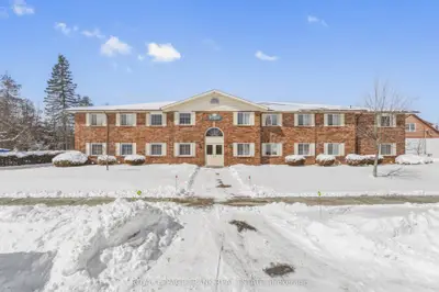 15 Clifton Street 102, Kawartha Lakes, ON K0M 1N0