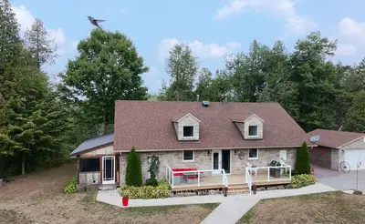 728 Galway Road, Trent Lakes, On K0m 2a0