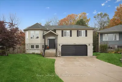 741 25th A Street E, Owen Sound, ON N4K 6V1