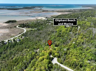 31 Montrose Street, South Bruce Peninsula, On N0h 2t0