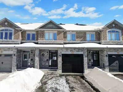 560 Du Pin Rouge Way, Orleans - Convent Glen and Area, ON K1W 0C4