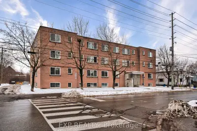 1216 Shillington Avenue, Carlington - Central Park, ON K1Z 7Z4