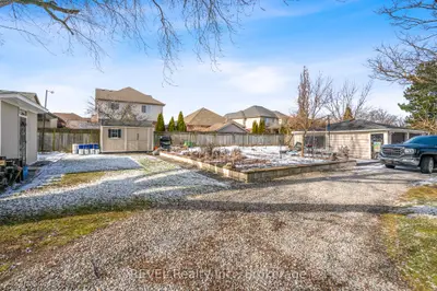 18 Valley Road, St. Catharines, On L2s 1y6