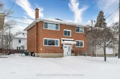896 Pinewood Crescent 2, Britannia Heights - Queensway Terrace N And Area, On K2b 5y4