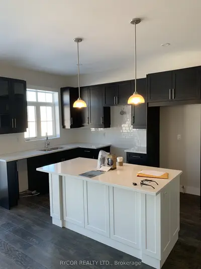 148 Sycamore Street, Blue Mountains, On L9y 4e4